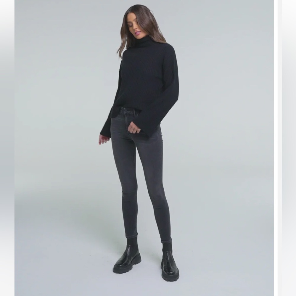 Joe’s Jeans - Charlie High Rise Skinny Ankle